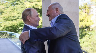 Беларуският президентАлександър Лукашенко пристигна на неформалната среща на ръководството на