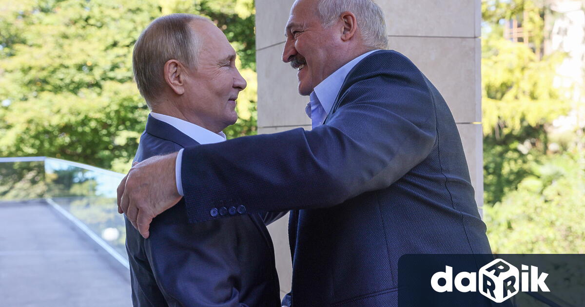 Беларуският президентАлександър Лукашенко пристигна на неформалната среща на ръководството на