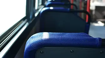 Уволниха шофьор на автобус за грубо отношение към пътник