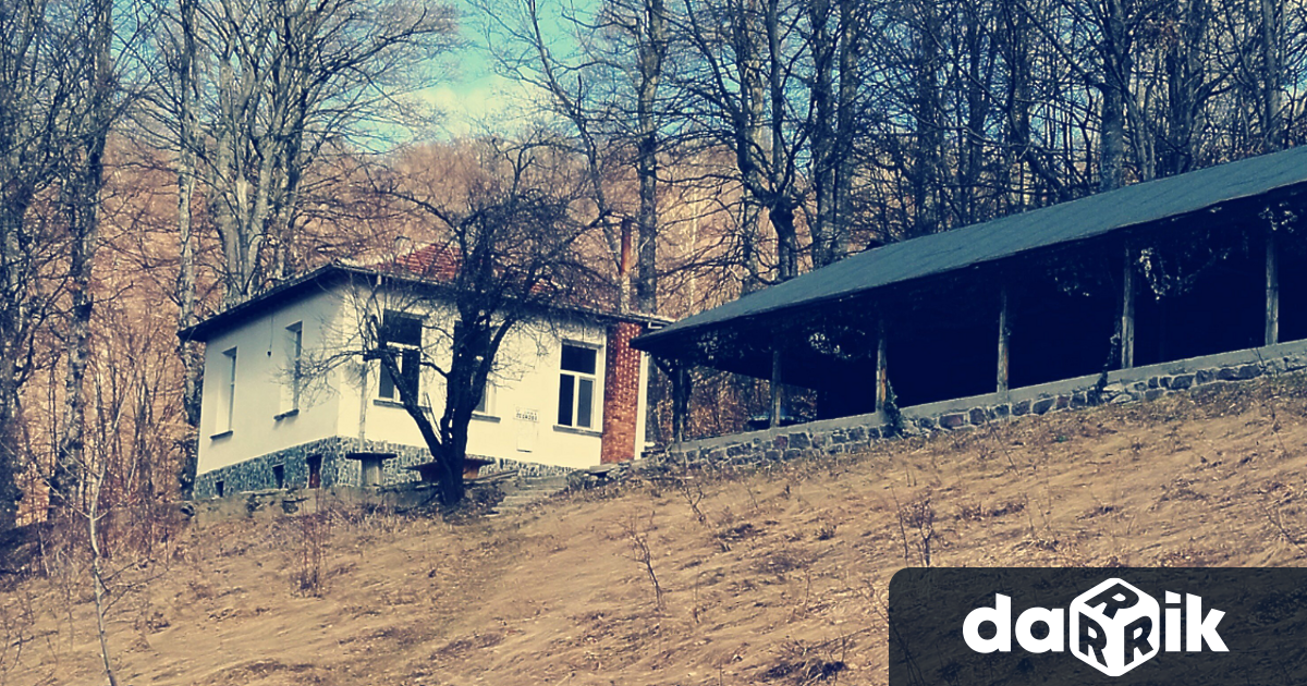 Стопаните на хижа Лескова, както и самата къща, са пострадали