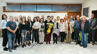  Литературната група в Мездра чества 70 години от своето създаване