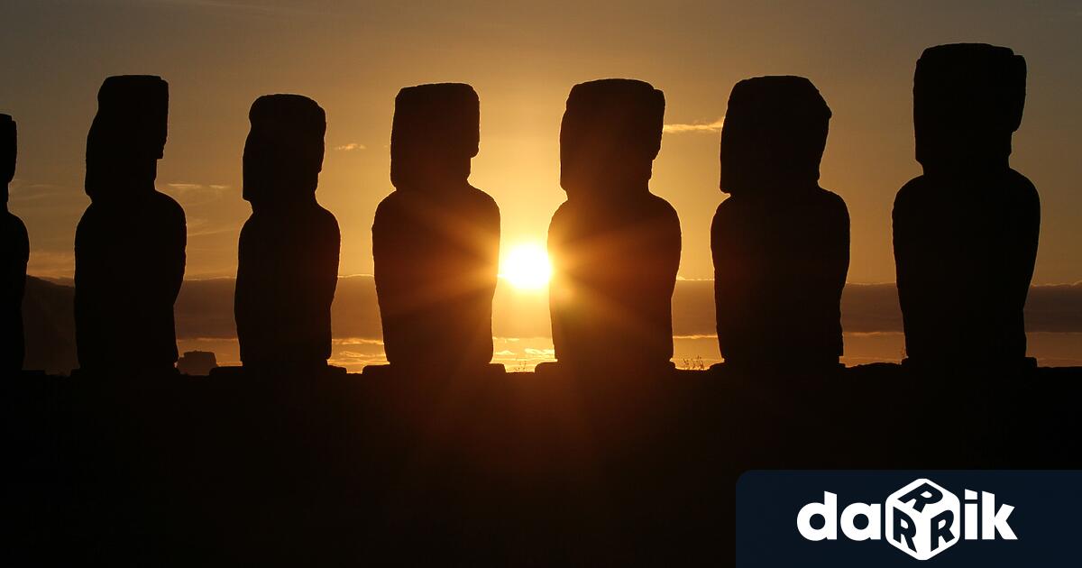 Пожар е нанесъл сериозни щети на част от каменните статуи