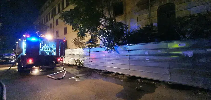 Отново среднощен пожар в един от бившите тютюневи складове в Пловдив