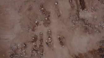 Останките на десетки деца бяха открити в Перу и много