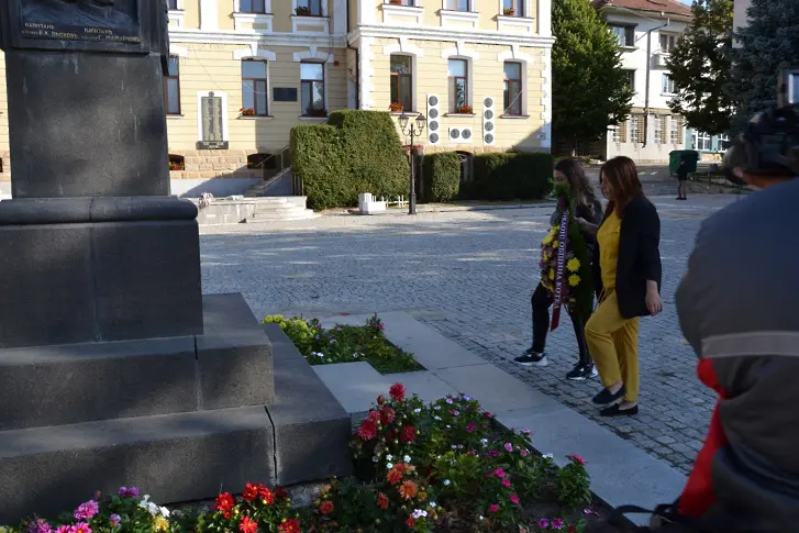 Котел почете 155-годишнината от смъртта на Георги Раковски