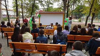 Със зелен урок официално в димитровградската ПМГ Иван Вазов бе