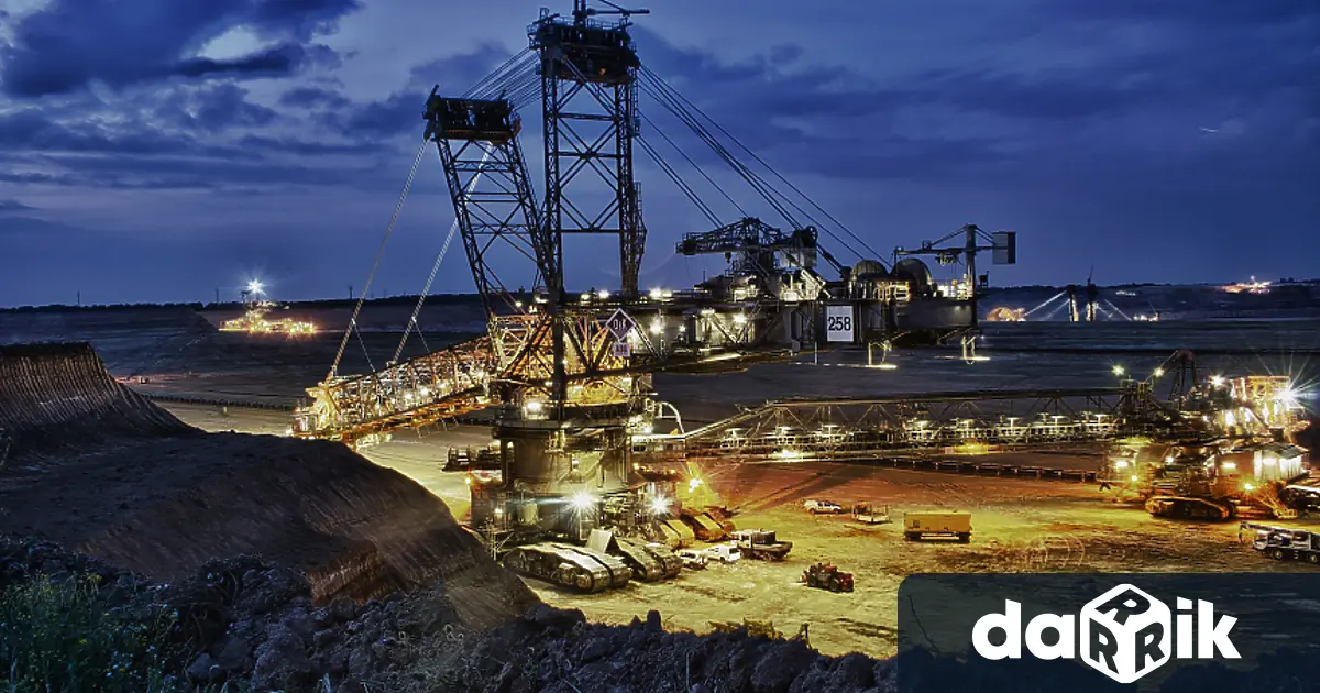 Месеци наред екоактивисти протестират край малко фермерско селце в Западна