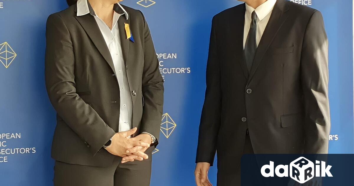 Министърът на правосъдието Крум Зарков съобщи във Фейсбук, че е