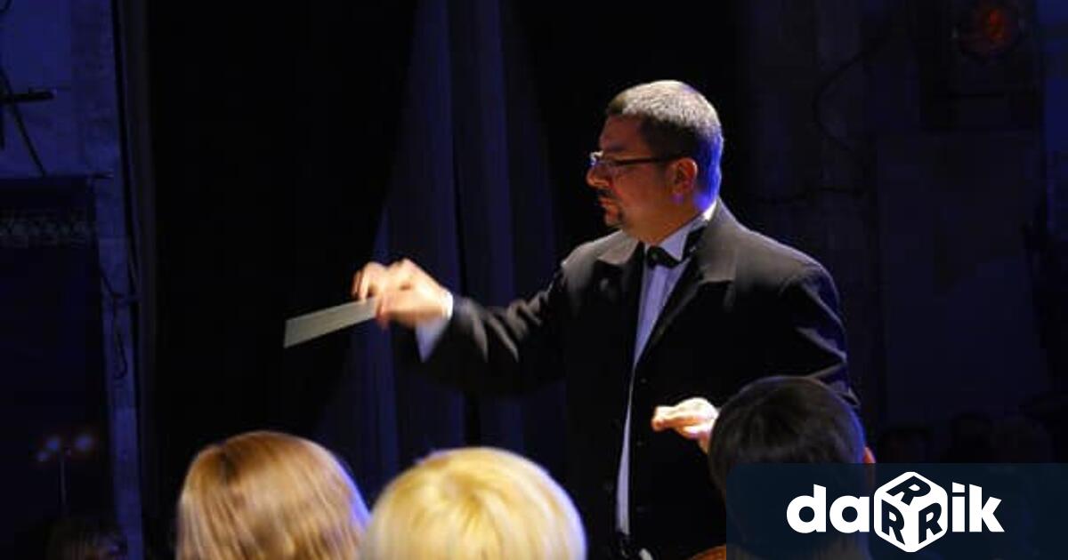 Главният диригент на Херсонската областна филхармония Юрий Керпатенко е бил