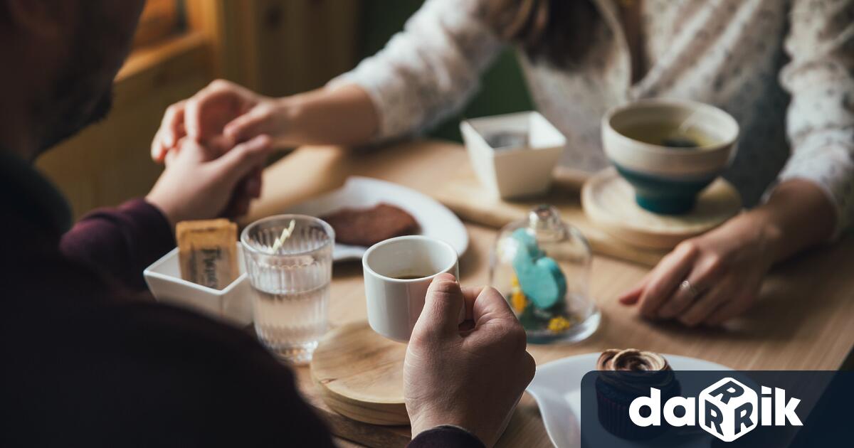 Наскоро изтрих Hinge, защото нямам пари да плащам засрещи“, казва