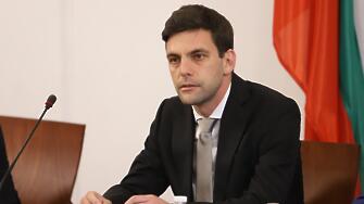 Продължаваме Промяната оттегля кандидатурата на Никола Минчев за председател на