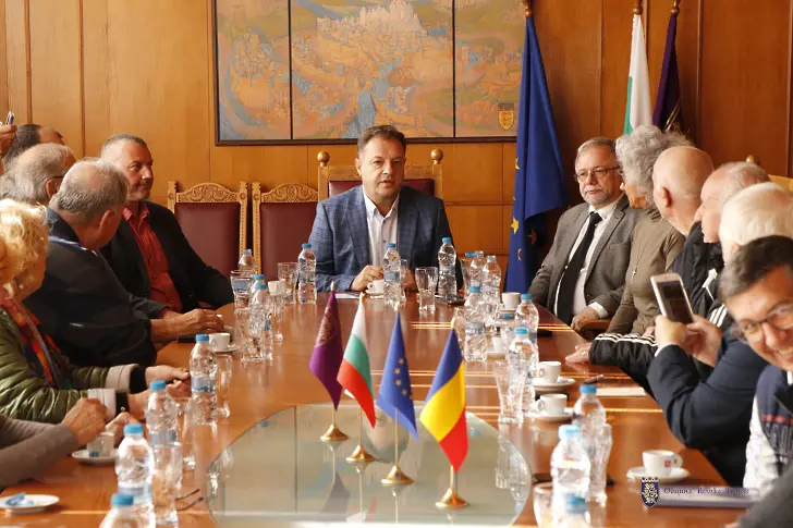 Най-голямата журналистическа асоциация в Румъния ще рекламира Велико Търново