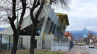Временна организация на движението се въвежда около стадиона в Коматево