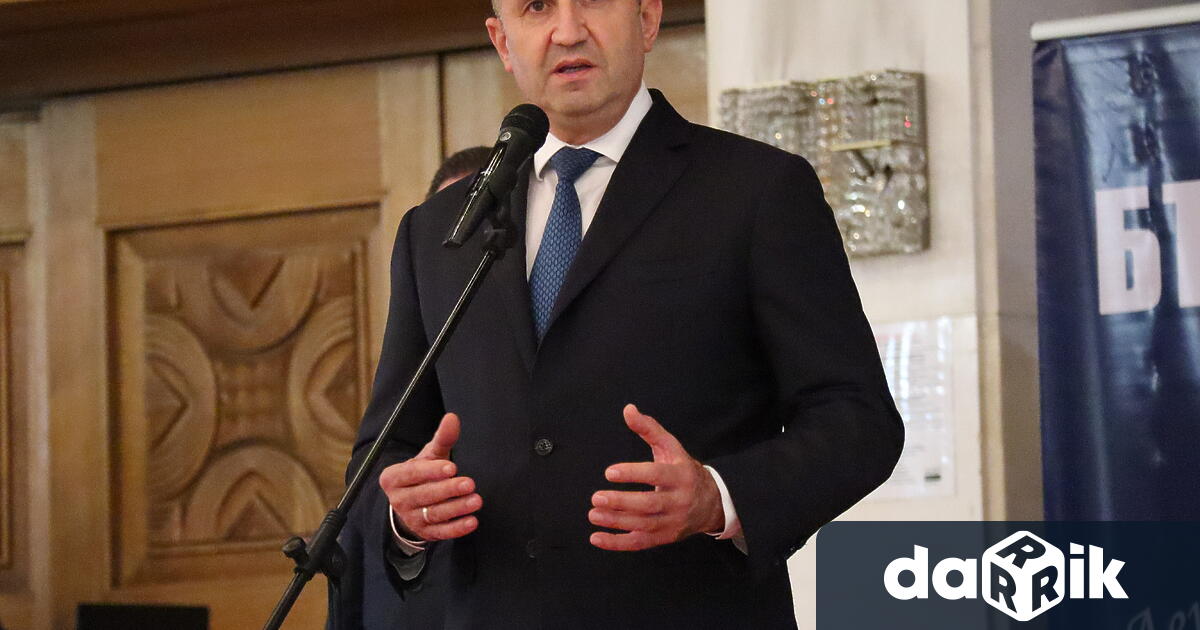 Крайно време е да намерим изход от политическата криза, в