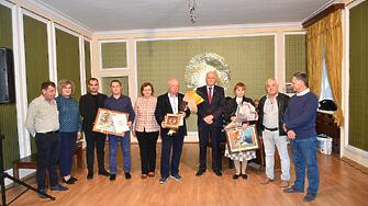 В Ловеч на 19 октомври вечерта бе обявенаежегодната персонална награда