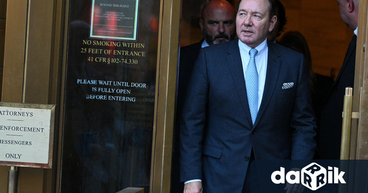 Съдебното жури по граждански процес в Ню Йорк срещу Кевин