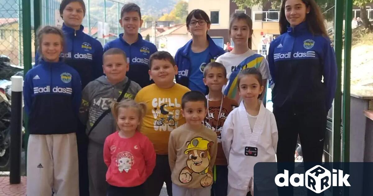 През изминалият уикенд, в гр. Своге (22-23.10), се проведе първенство