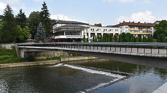 Община Троян е сред малкото български общини които последователно работят