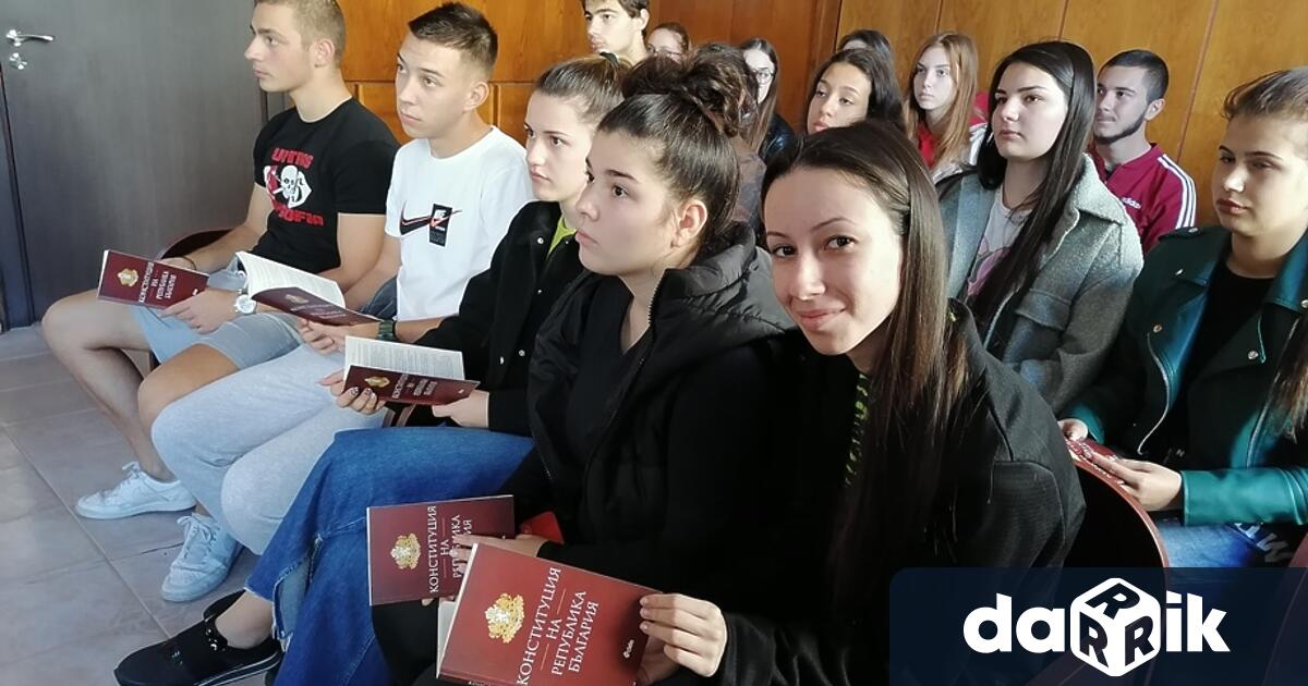 Днес в Районен съд – Враца се проведе първата за