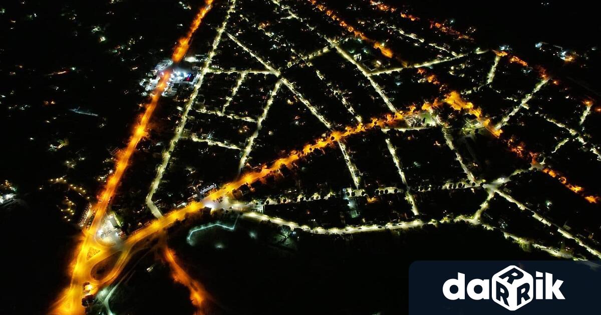 Над 600 нови светодиодни лампи вече осветяват улиците на Аспарухово“