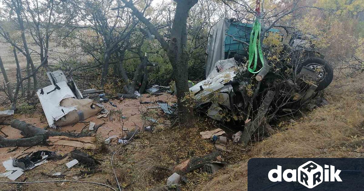 41-годишен мъж от карнобатското село Крумово градище е шофьорът, загинал