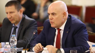 Представители на ГЕРБ СДС и главния прокурор Иван Гешев проведоха среща