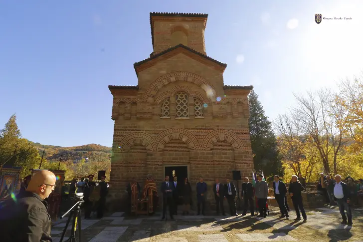 Велико Търново почете въстанието на Петър и Асен и небесния закрилник св. Димитър