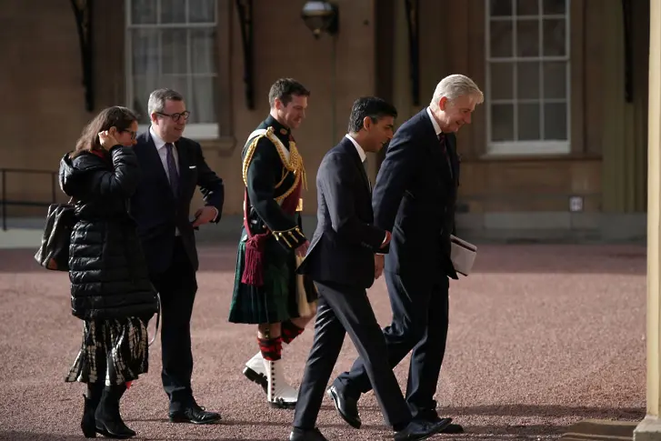 Риши Сунак пристига в Бъкингамския дворец