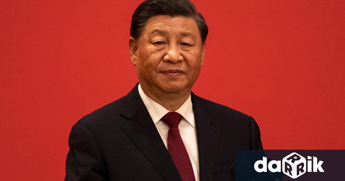 В неделя Си Цзинпин си осигури трети мандат начело на