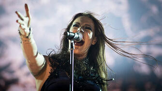 41 годишната звезда на финландската симфонична хеви метъл група Nightwish разкри