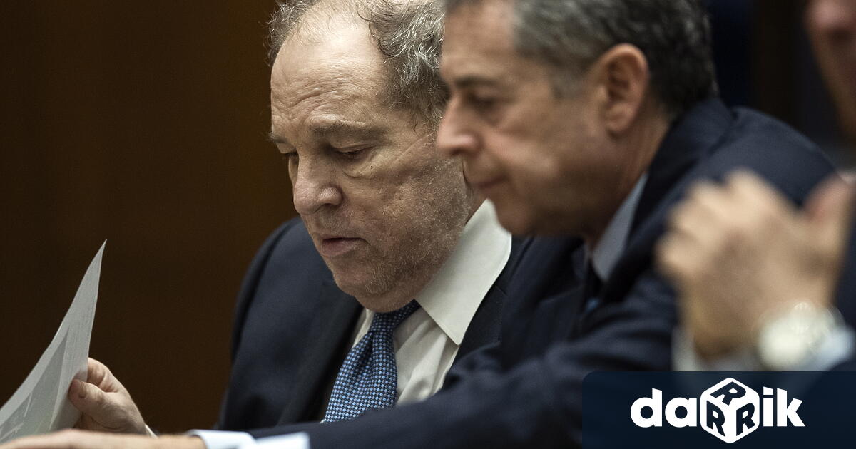 Погледнетего. Той не е Брад Пит или Джордж Клуни.Те спяха