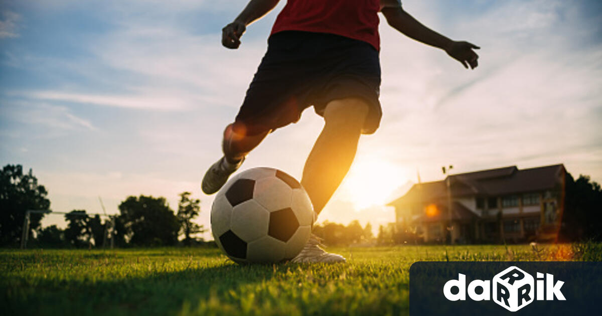 Спортното шоу на Дарик с водещи Томислав Русев и Ирина