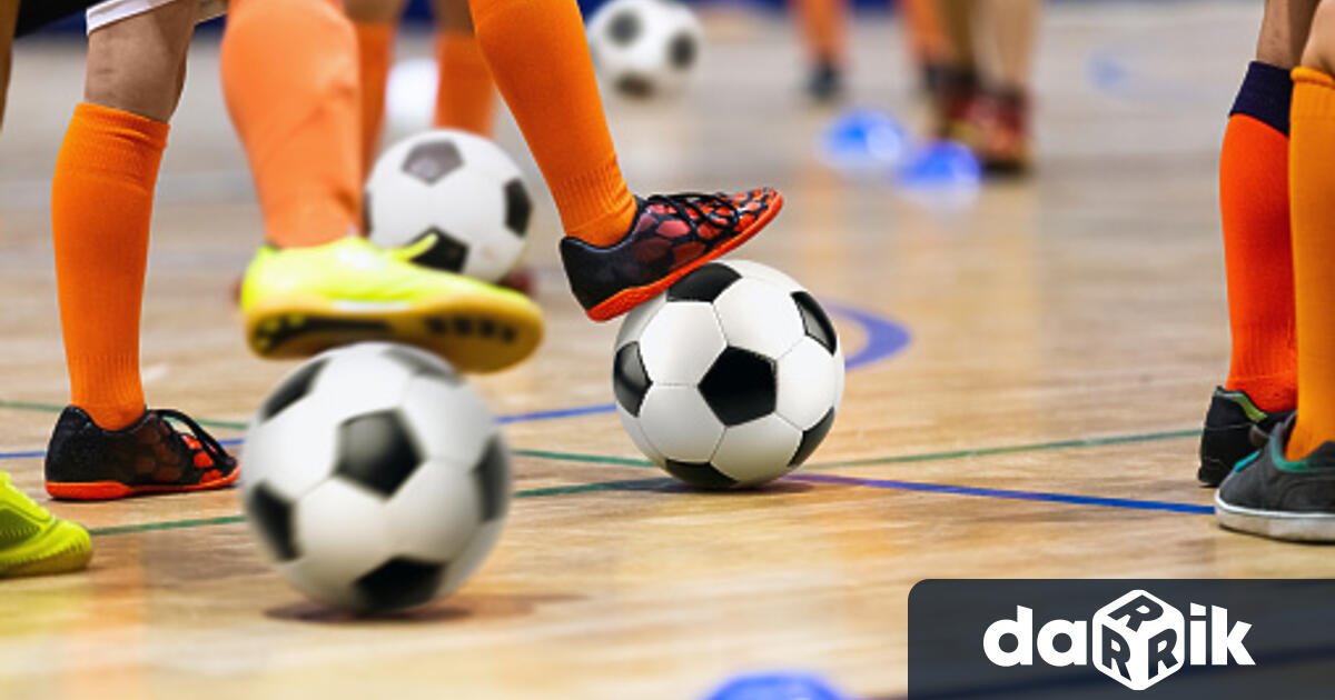 Спортното шоу на Дарик с водещи Иво Стефанов и Ирина