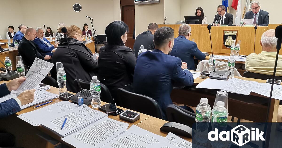 Общинският съвет на Плевен единодушно подкрепи решение незастроен общински поземлен