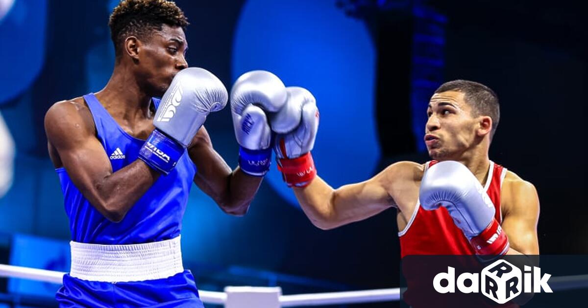 Състезателят на Боксов клуб Русе Радослав Росенов постигна страхотен фурор