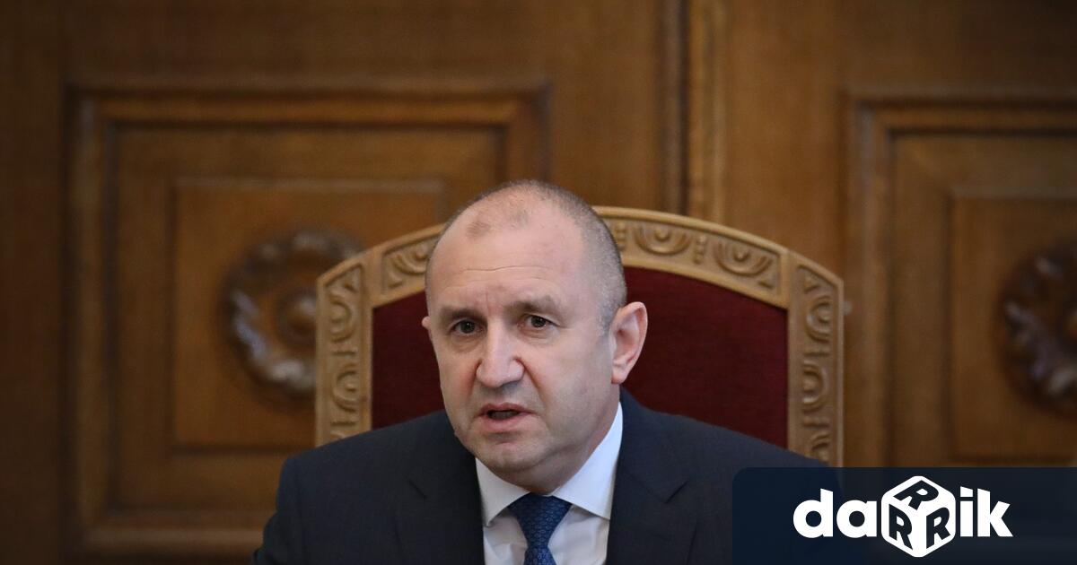 На 2 ноември, сряда, държавният глава Румен Радев ще проведе
