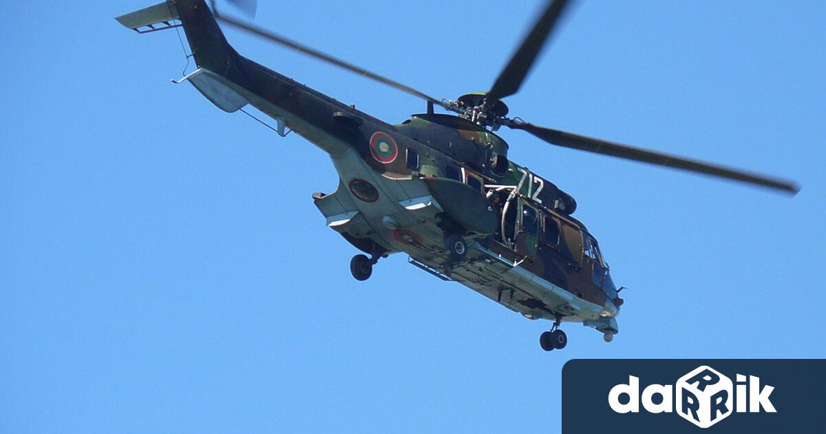 Хеликоптер и екипи от четири пожарни служби в РДПБЗН-Кърджали се