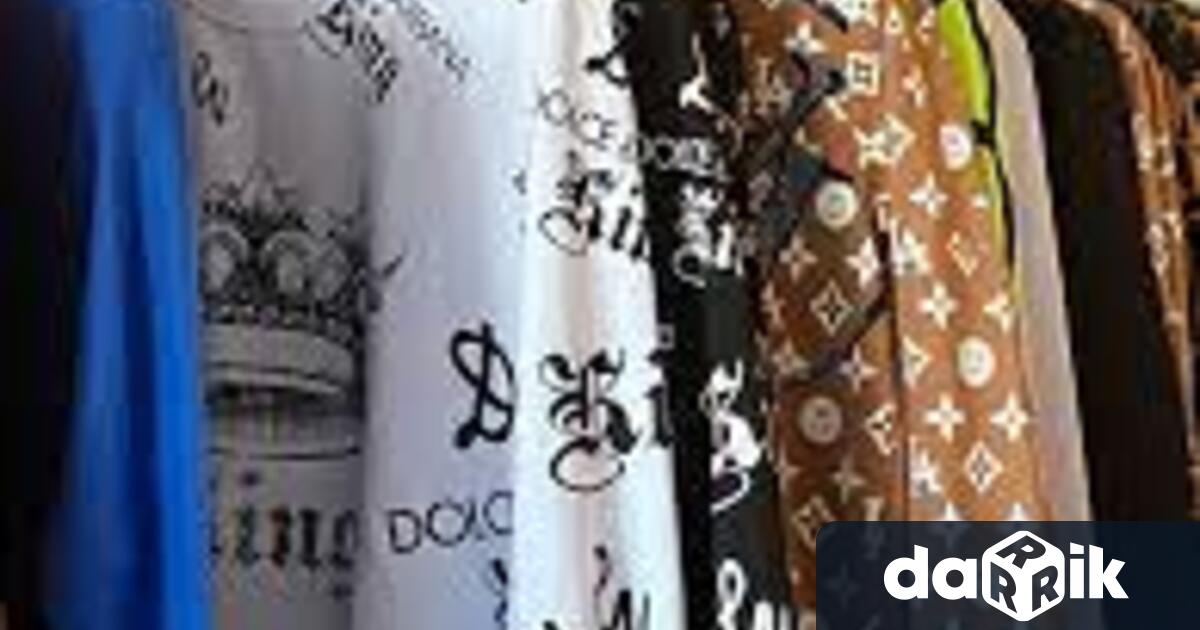 Стоки, ползващи търговска марка без лиценз, са иззети от два