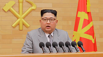Северна Корея извърши артилерийски обстрел в морска буферна зона през