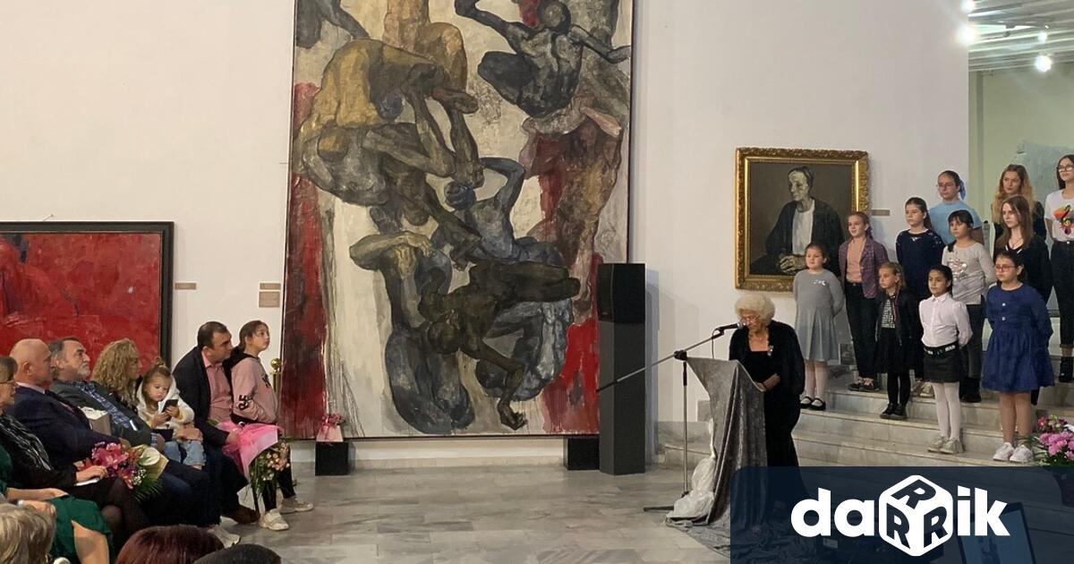 На 4-ти ноември Ваня Делийска, която е ръководител и диригент