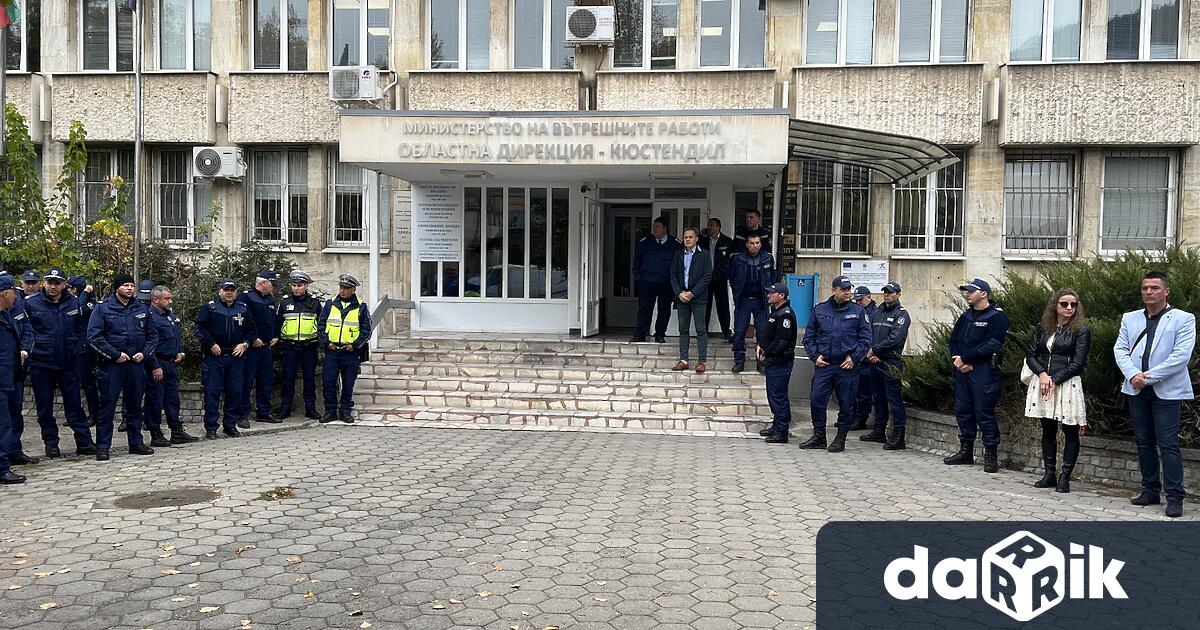 Точно в 12.00 ч пред сградата на ОДМВР – Кюстендил