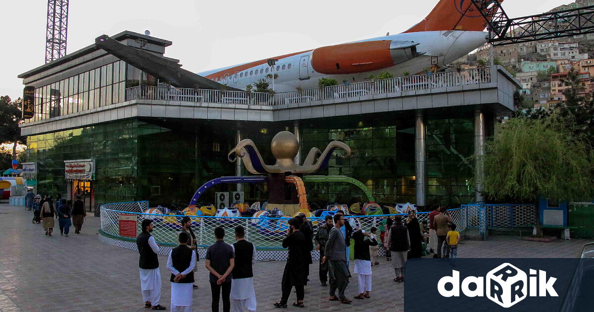 Талибаните забраниха на жените да посещават всички паркове в Кабул,