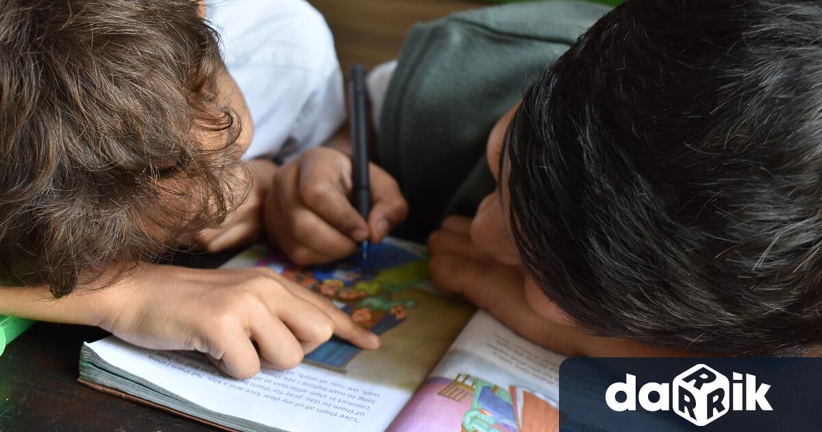 Първата безплатна занималня за деца от Украйна, които се обучават