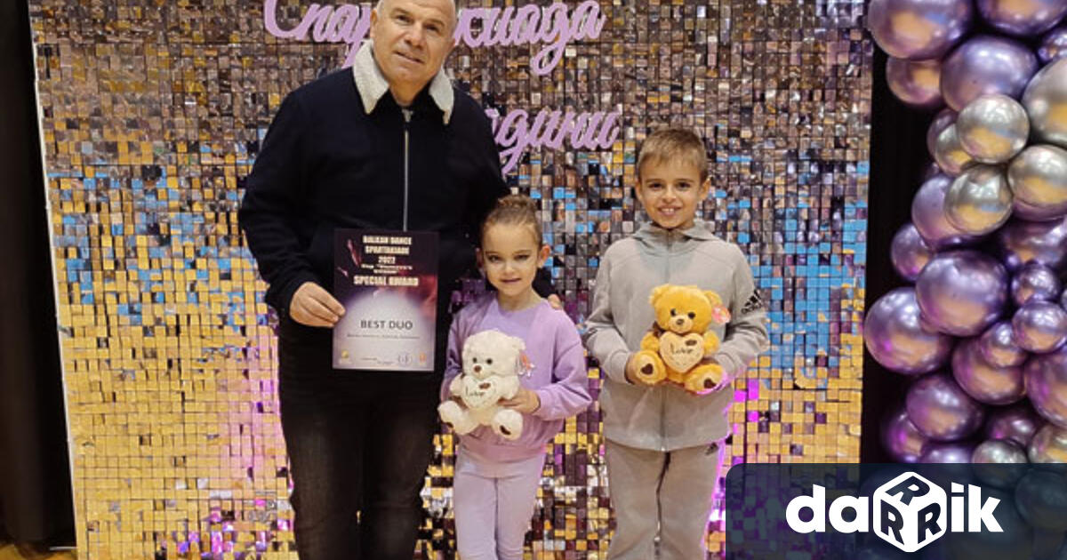 Отличие за най-добър дует получиха възпитаниците на димитровградския Галаксико“ Гаабриела