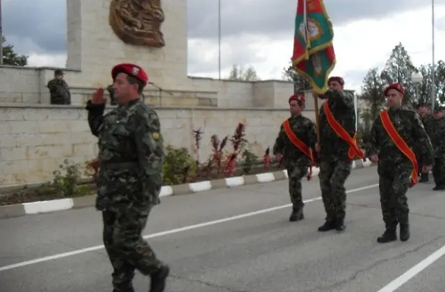 Центърът за подготовка на специалисти в Сливен организира прояви за празника на Сухопътните войски