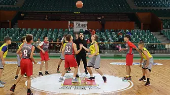 Стартира ученическото първенство по баскетбол в Хасково