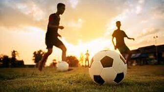 Спортното шоу на Дарик с водещи Томислав Русев и Ирина