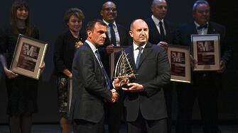 Новият носител на титлата Мениджър на годината еВладимир Спасов прокурист