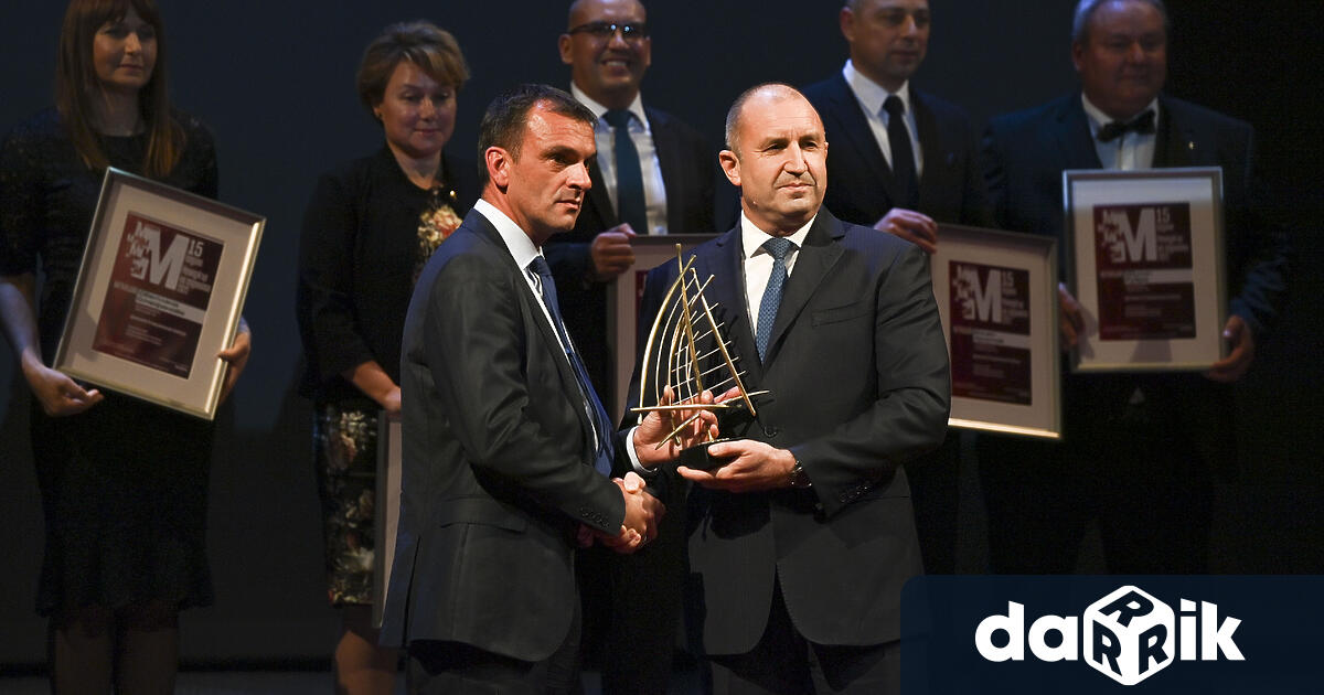 Новият носител на титлата Мениджър на годината“ еВладимир Спасов, прокурист