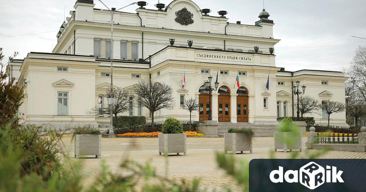 Синдикатите излизат днес на протестен митинг пред парламента, след който